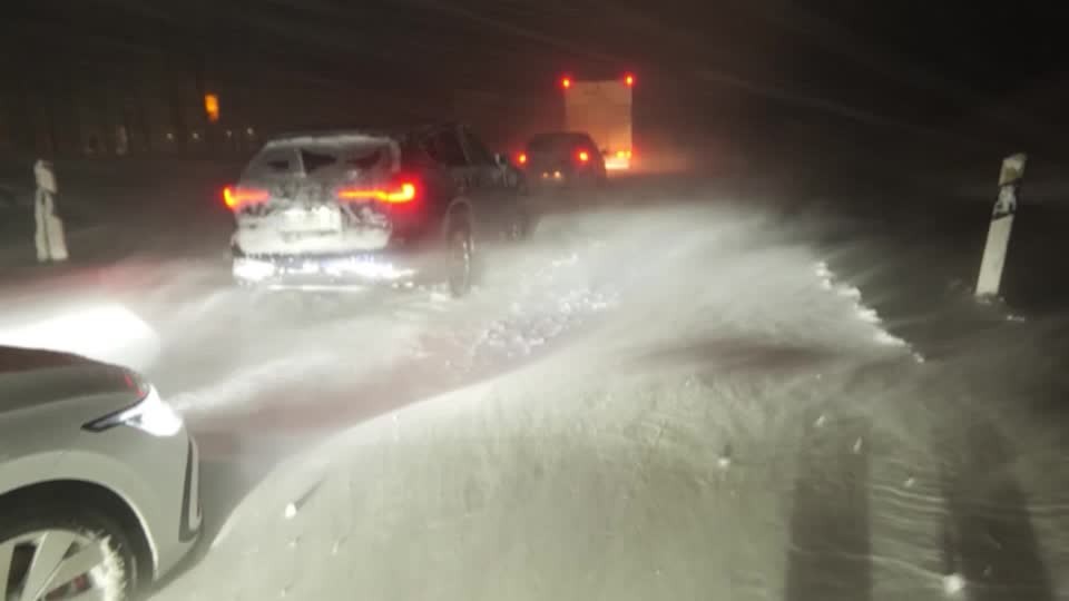 fortes-tempestades-de-inverno-atingem-paises-da-europa-e-deixam-cidades-debaixo-d’agua