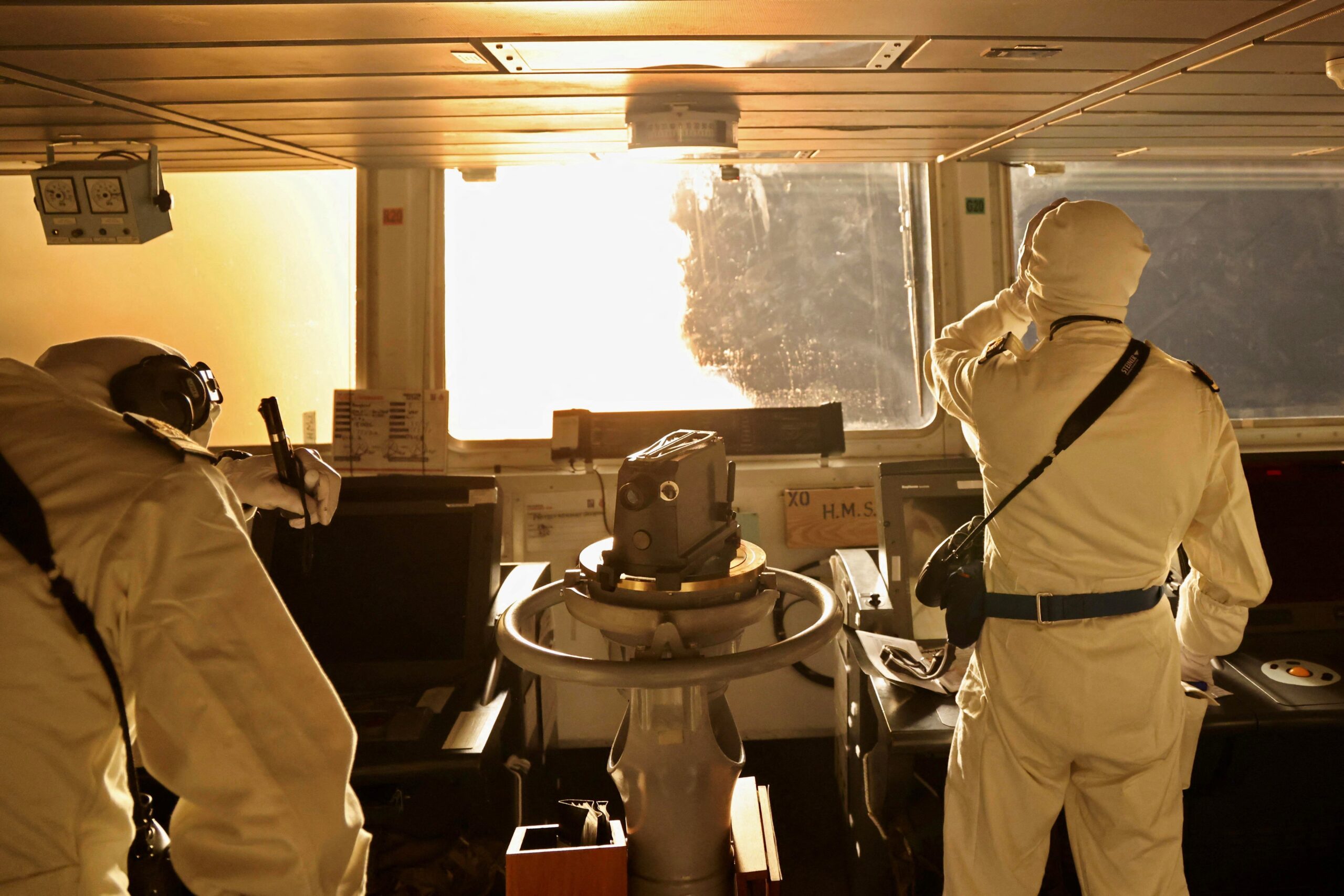 estados-unidos-e-reino-unido-bombardeiam-alvos-do-grupo-rebelde-houthis-no-iemen