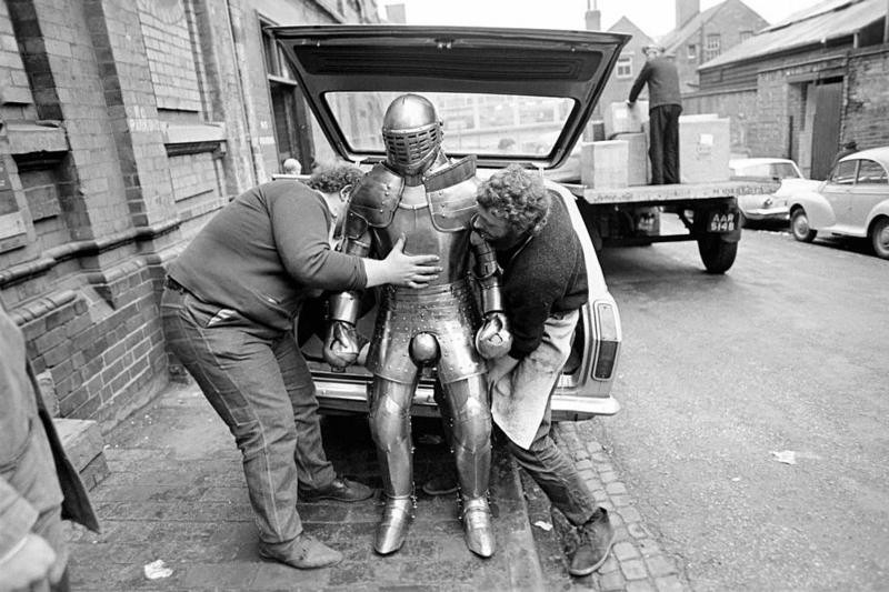 os-tapa-sexos-masculinos-medievais-que-cairam-em-desuso